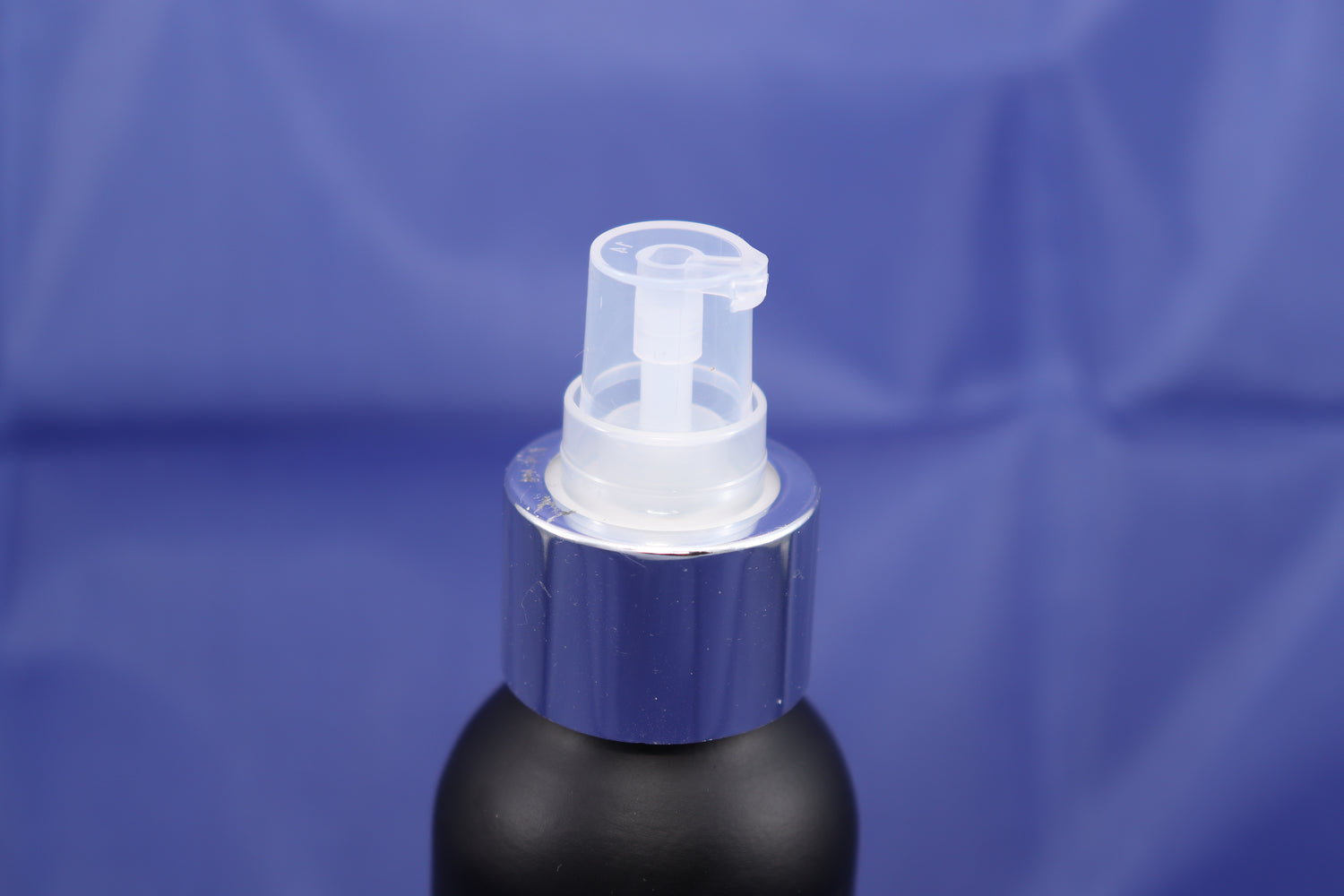 Distributeur pour petit contenant sageskincare